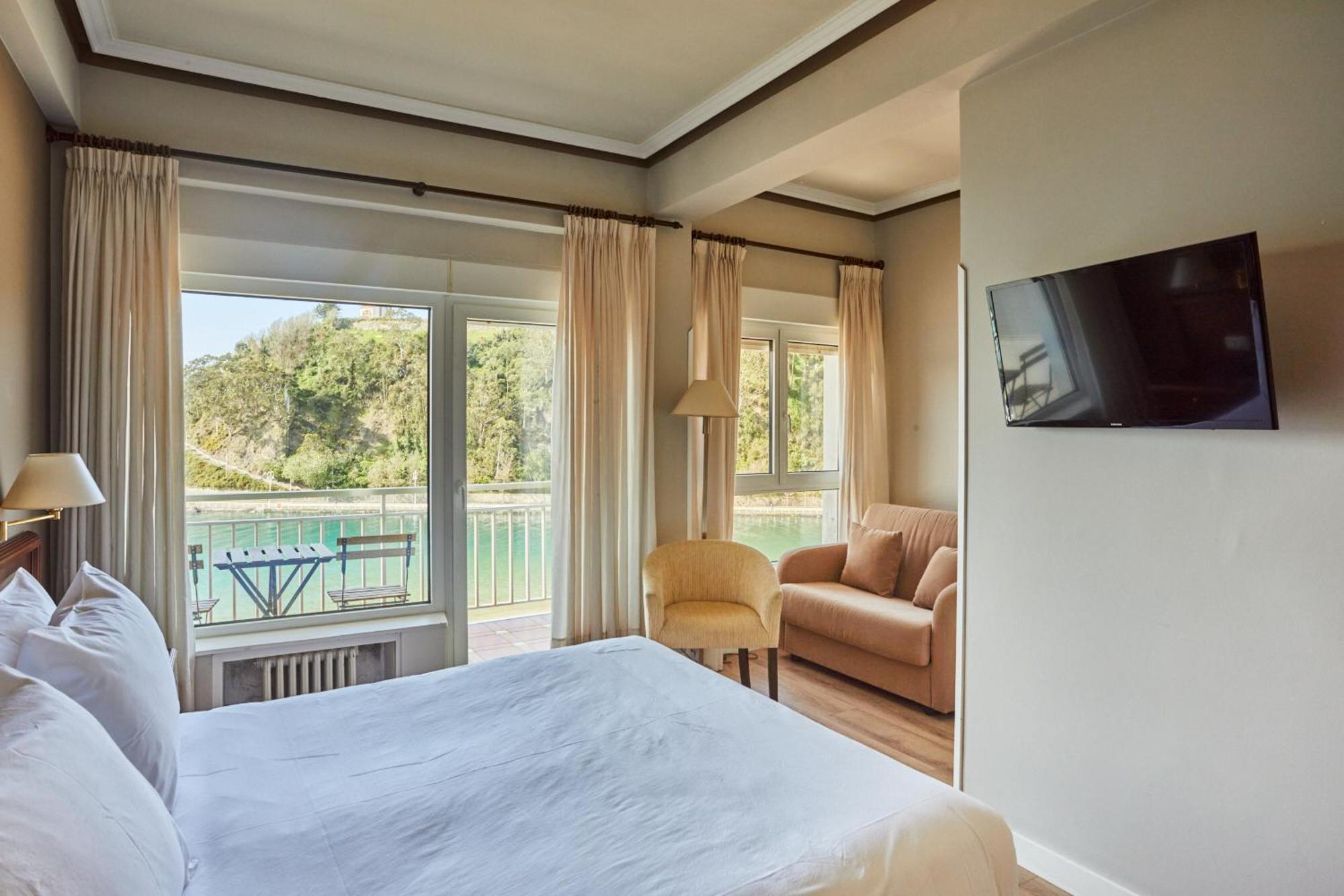 Silken Gran Hotel Del Sella ริวาเดเซญา ภายนอก รูปภาพ
