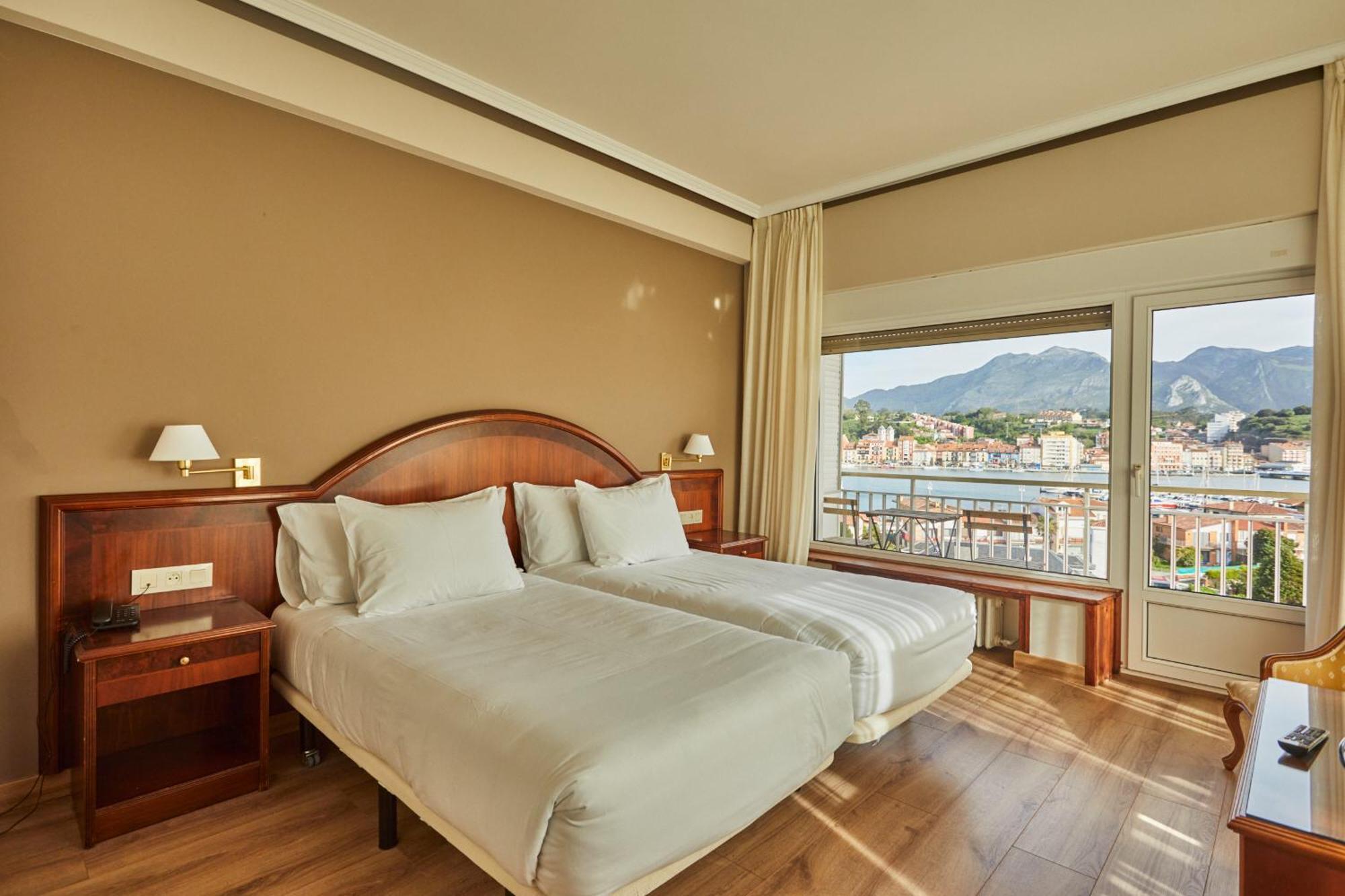 Silken Gran Hotel Del Sella ริวาเดเซญา ภายนอก รูปภาพ