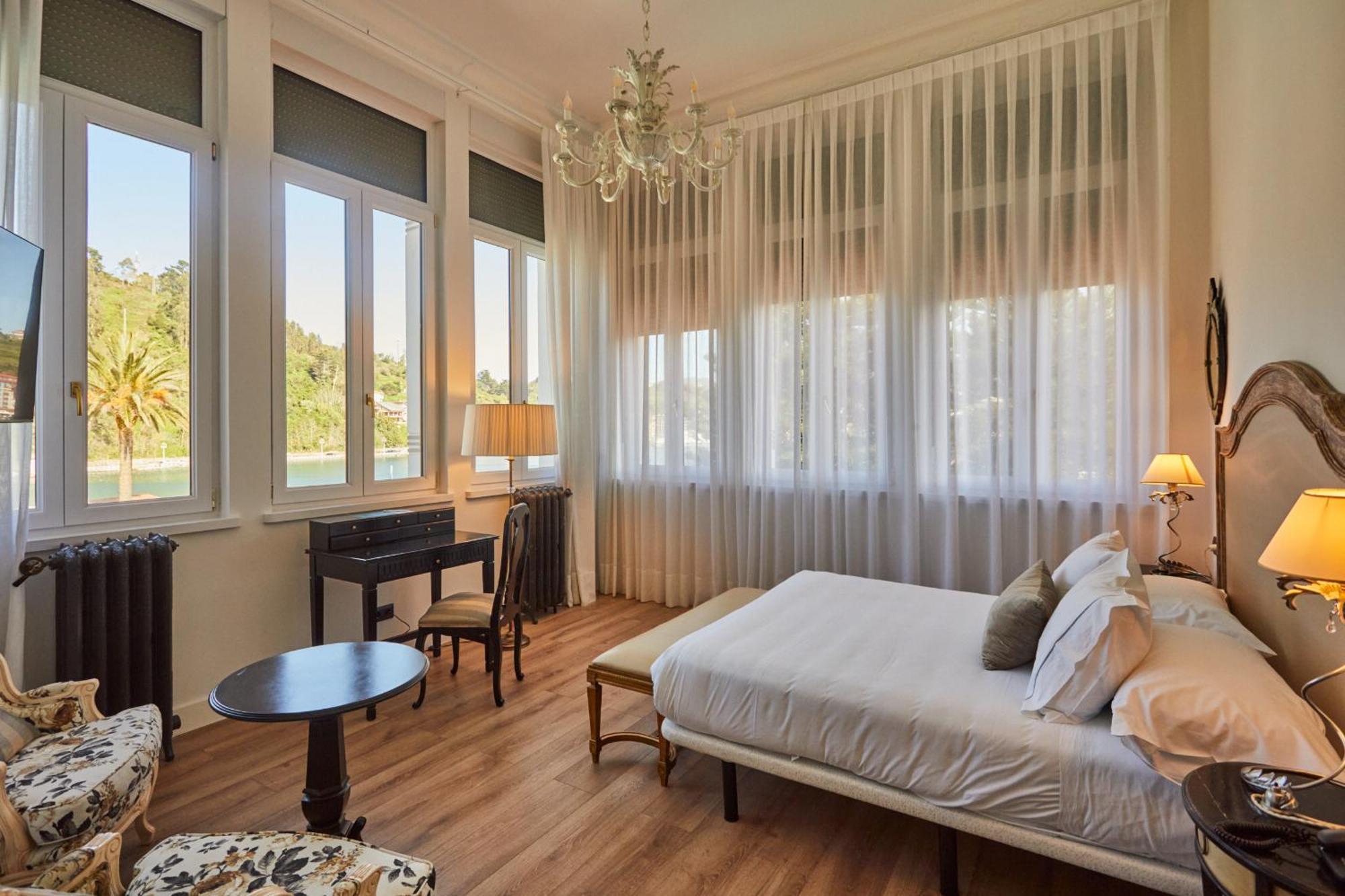 Silken Gran Hotel Del Sella ริวาเดเซญา ภายนอก รูปภาพ