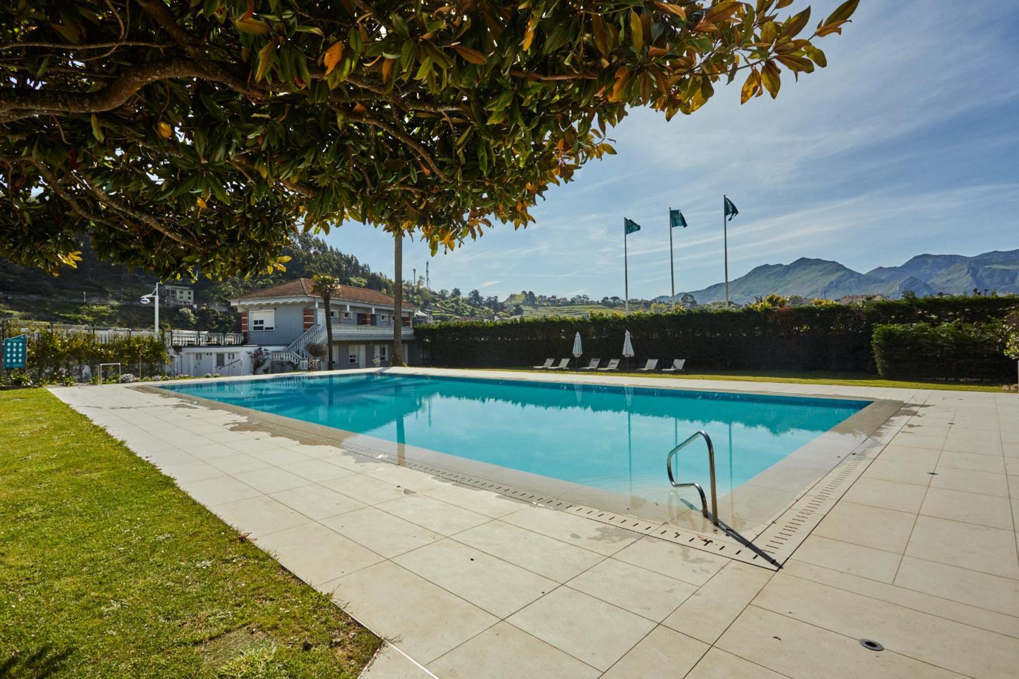 Silken Gran Hotel Del Sella ริวาเดเซญา ภายนอก รูปภาพ